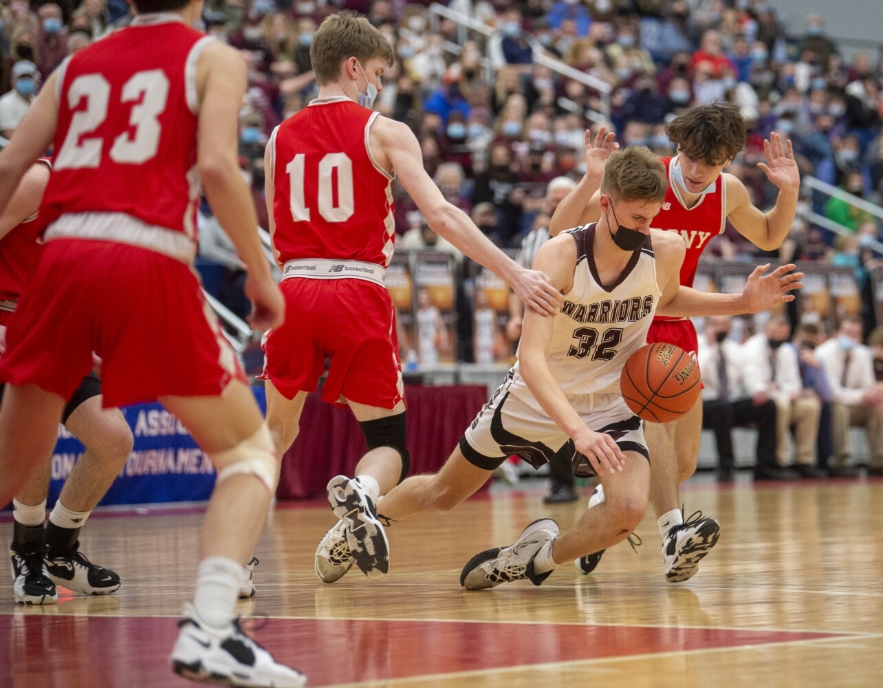 A North boys basketball Nokomis takes down Cony to reach regional final