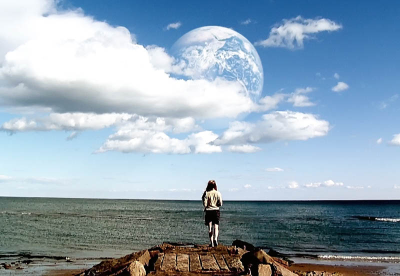 PARALLELS: The Maine International Film Festival’s closing night film “Another Earth” is a science-fiction romance co-written and directed by Mike Cahill.