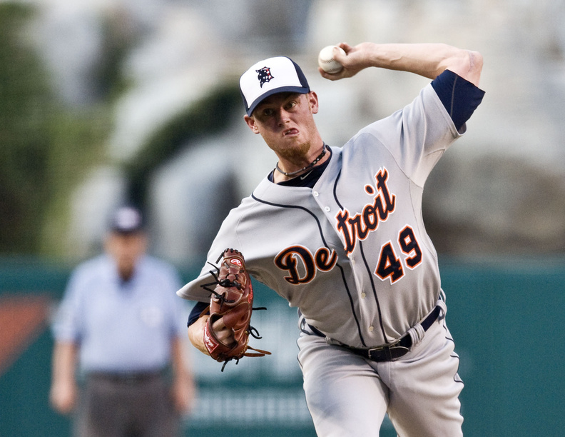 Charlie Furbush , a South Portland native, was traded to the Seattle Mariners today by the Detroit Tigers.