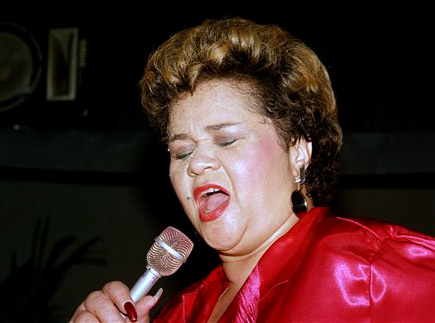 In thi April 6, 1987, photo, Etta James performs at the Vine St. Bar & Grill in Hollywood, Calif.