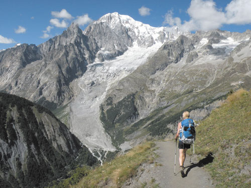 WHAT A VIEW: The Tour du Mont Blanc is a 170-kilometer hike around the Mont Blanc Massif — through France, Italy and Switzerland — that offers spectacular views as travelers follow a graded, well-marked path.