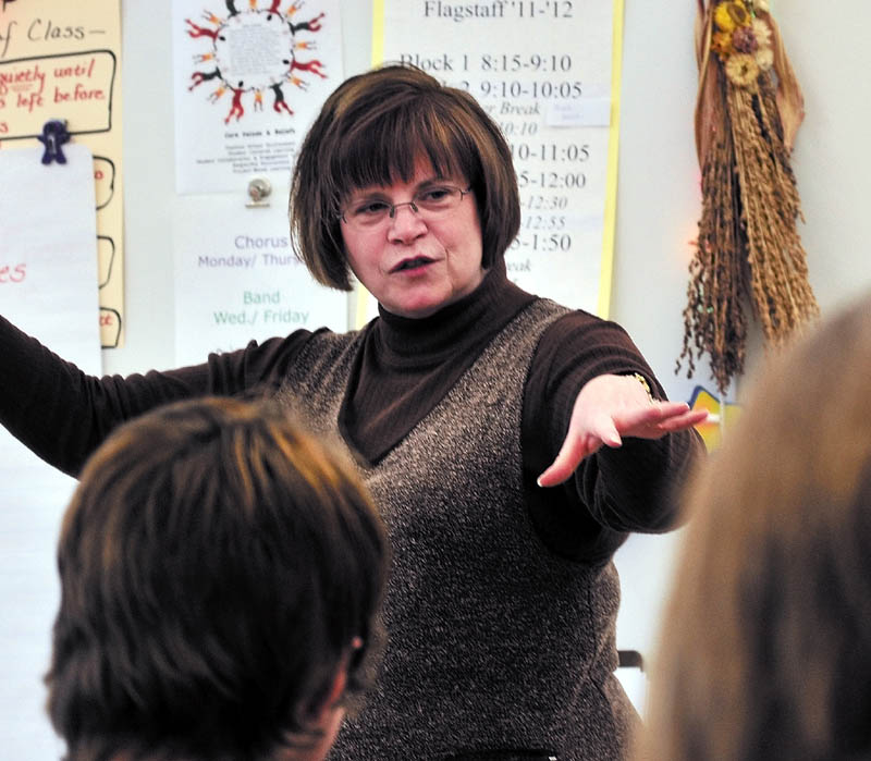 NEW WAYS: Messalonskee Middle School language arts teacher Linda Haskell instructs students in Oakland recently.