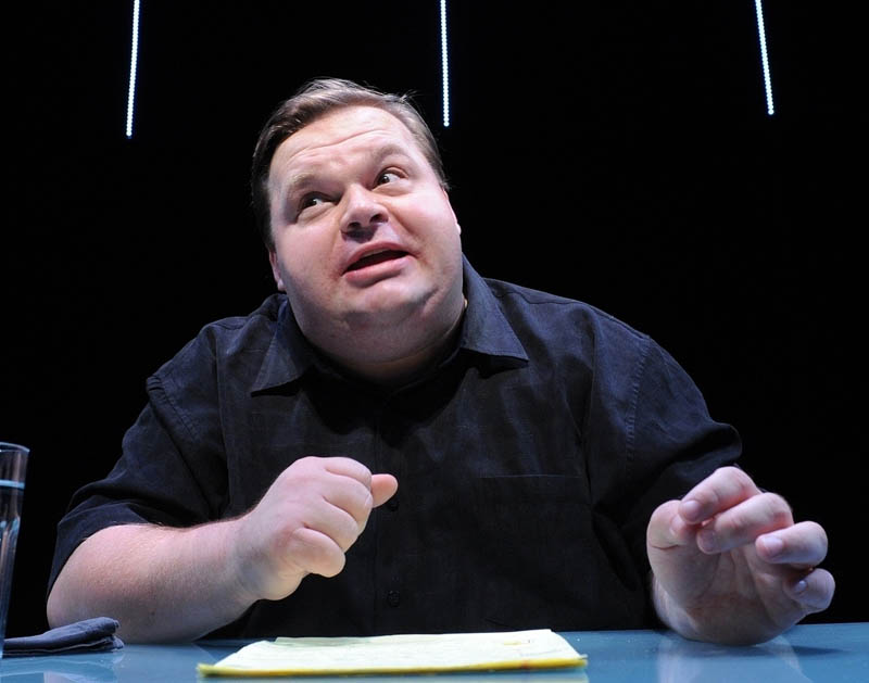 Mike Daisey is a 1996 Colby College graduate.