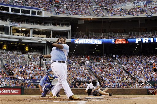 American League's Prince Fielder, of the Detroit Tigers, swings during the MLB All-Star baseball Home Run Derby, Monday, July 9, 2012, in Kansas City, Mo. Fielder won the competition. (AP Photo/Charlie Riedel)