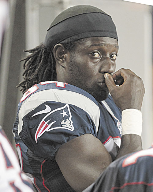 SAYING GOODBYE: New England wide receiver Deion Branch was among the cuts the team made Friday as it got down to the NFL limit of 53 for next week’s opener.