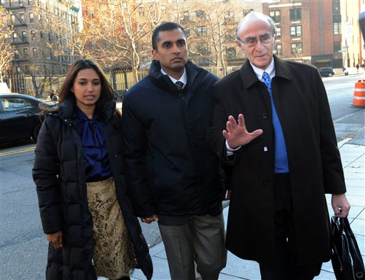 Mathew Martoma, center, former SAC Capital Advisors hedge fund portfolio manager, enters Manhattan federal court with attorney Charles Skillman on Monday in New York.