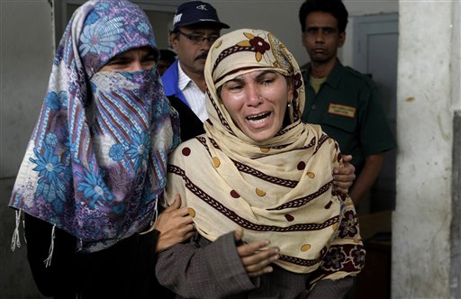 Rukhsana Bibi, center, mourns for her daughter, polio worker Madiha Bibi, killed by unknown gunmen, at a local hospital in Karachi, Pakistan. Many Islamists, including Taliban militants, have long opposed the campaign. Some say it aims to sterilize Muslims, while one militant commander said it could not continue unless attacks by U.S. drone aircraft stopped.