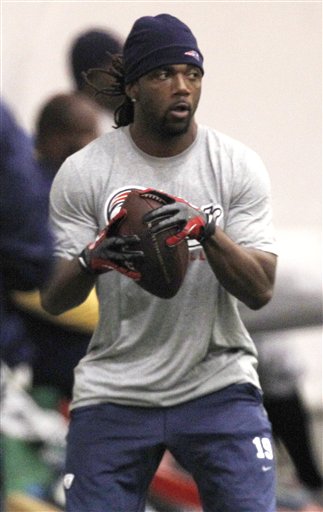 New England Patriots wide receiver Donte Stallworth catches a ball before a walk through at the team's NFL football training facility in Foxborough, Mass., Wednesday. Stallworth was released from the team during preseason and was pickup again this week after wide receiver Julian Edelman was placed on injured reserve. Gillette Stadium