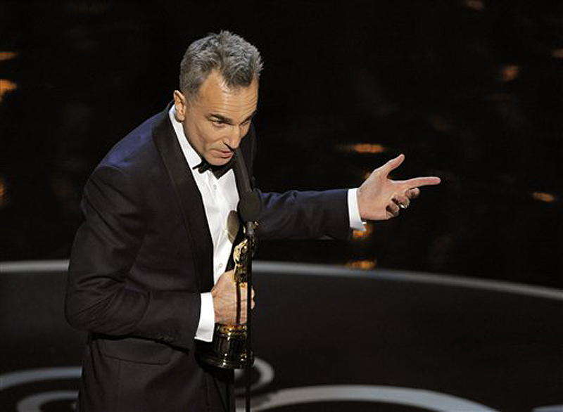 Daniel Day-Lewis accepts the award for best actor in a leading role for "Lincoln." Oscars;Oscar