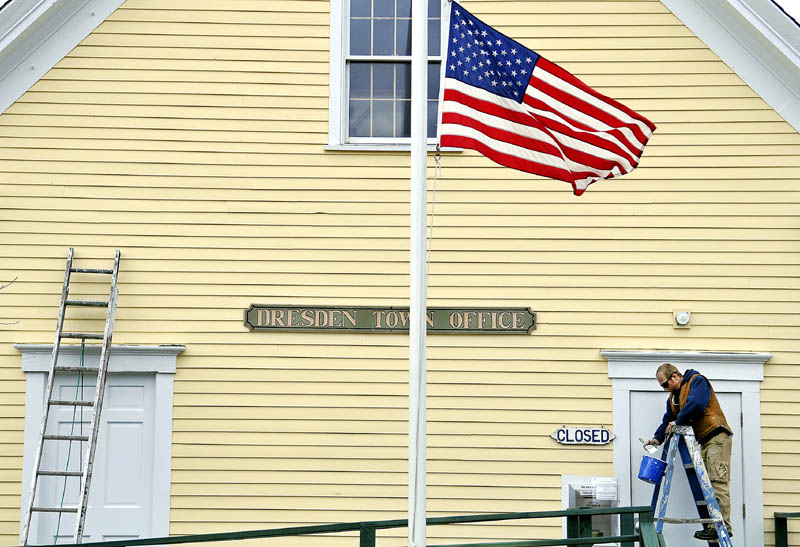 SNAPSHOT A splash of color