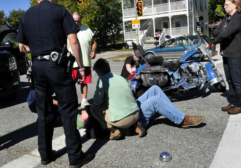 Winslow motorcyclist injured in Waterville accident