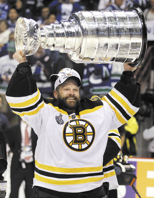 AP photo HE’S BACK: Former Boston Bruins goalie Tim Thomas signed a tryout contract with the Florida Panthers on Monday and will accompany the team on a three-game road trip starting Wednesday.