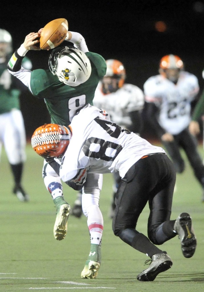 HIGH SCHOOL FOOTBALL Leavitt tops Winslow in Class C final