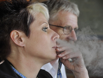 Carrie and Steve Gorham run SmokeEnds, a company distributing e-cigarettes.
