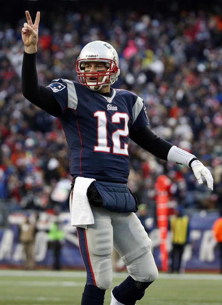 TITLE UP FOR GRABS: TOm Brady and the New England Patriots can clinch the AFC East with a win over the Miami Dolphins on Sunday.