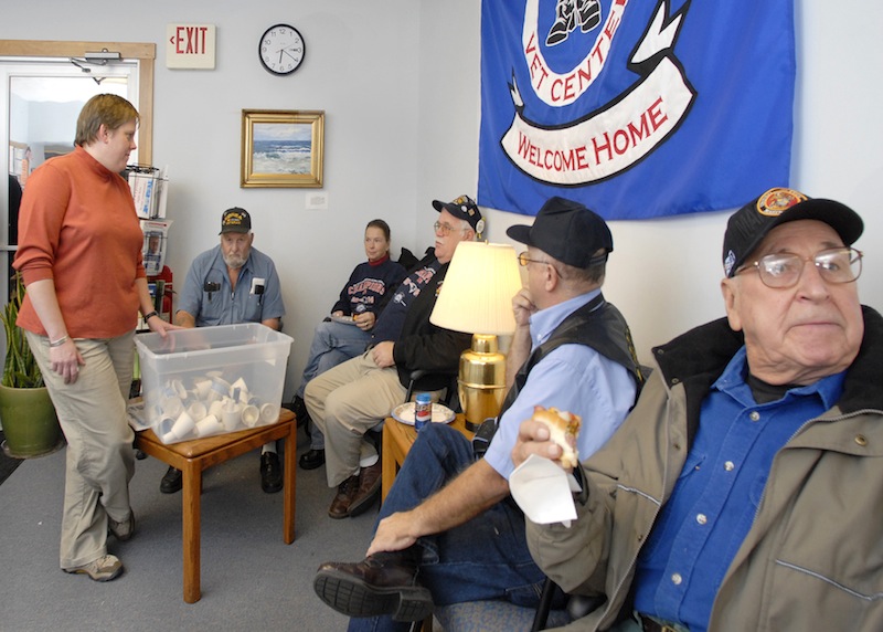 Maine veterans gather at the Sanford Vet Center in 2007. Under intense pressure from veterans’ groups, members of Congress are pledging to revisit a controversial provision of the weeks-old federal budget that would reduce pension payments for younger military retirees.