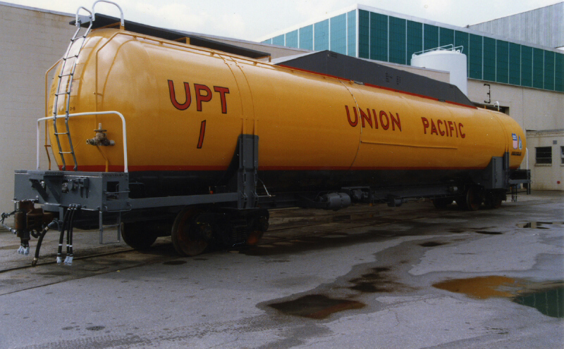 A natural gas tender car is used to provide fuel for an experimental natural gas locomotive.