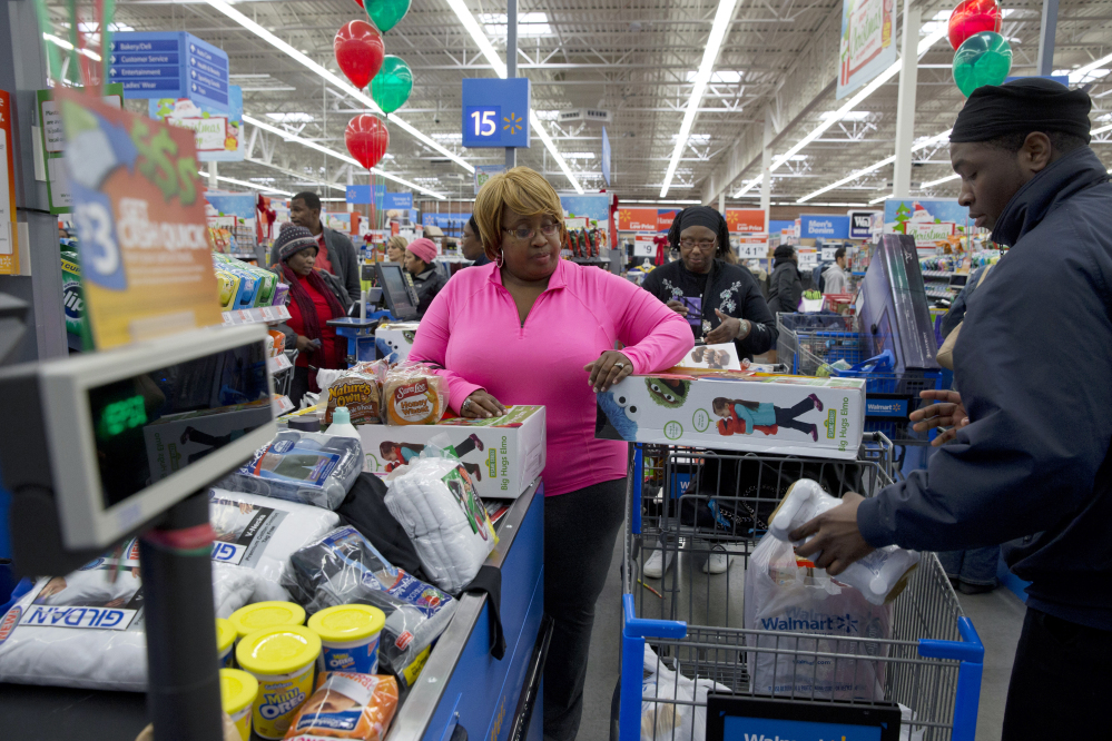 Walmart has rolled out an online tool that allows shoppers to compare its prices on 80,000 food and household products to those of its competitors.