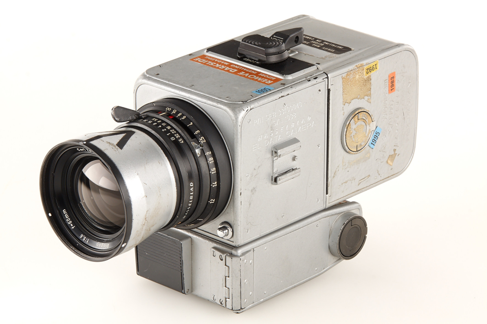 This photo provided by Galerie Westlicht in Vienna shows a Hasselblad 500 camera that was part of the equipment carried by the 1971 Apollo 15 mission. Westlicht identifies the new owner as Japanese businessman Terukazu Fujisawa.