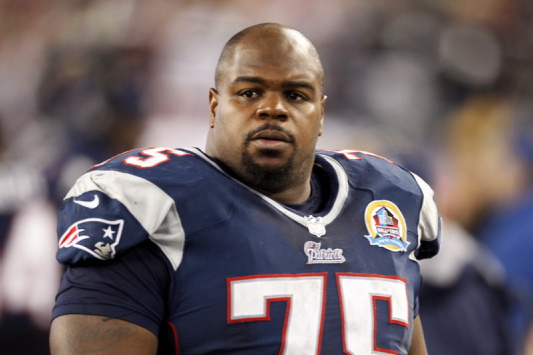 New England Patriots defensive tackle Vince Wilfork has signed an extension with the New England Patriots.