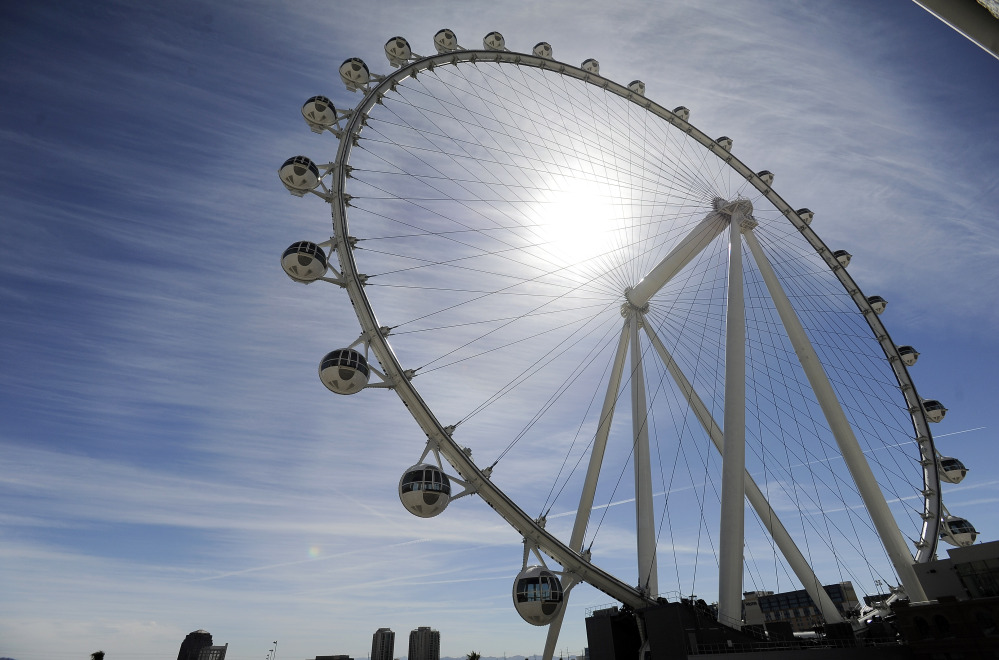The Las Vegas High Roller features 28 cabins that can accommodate up to 40 people each.