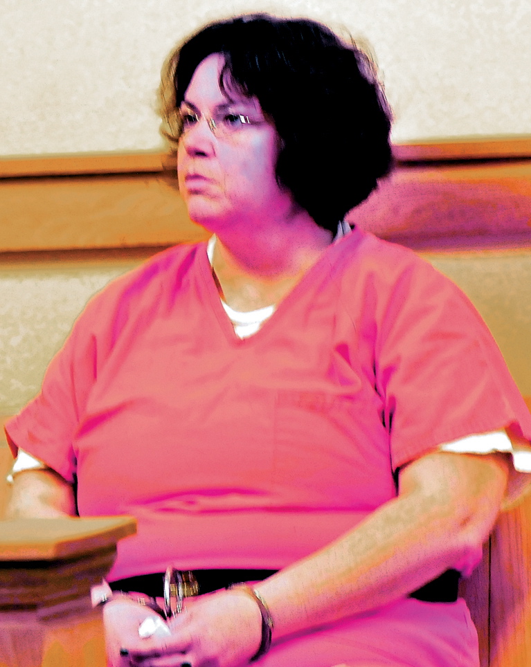 PLEA CHANGE: Michele Corson waits for an extradition hearing in Skowhegan District Court in April 2013.