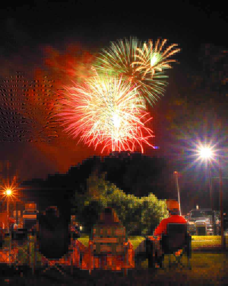 Original: Photo by Jeff Pouland
LIGHTING UP THE SKY: Fireworks light up the sky over the Hathaway Creative Center in Waterville on Wednesday night. The fireworks show was part of the Winslow Family 4th of July Celebration.