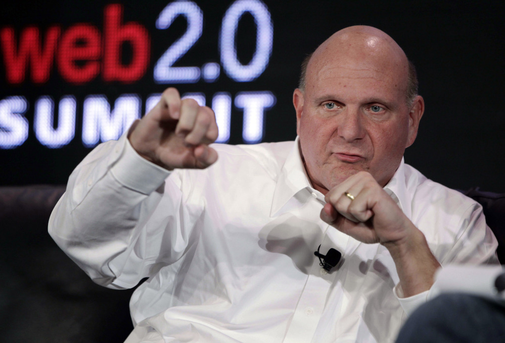 Former Microsoft CEO Steve Ballmer is looking to buy the Los Angeles Clippers.