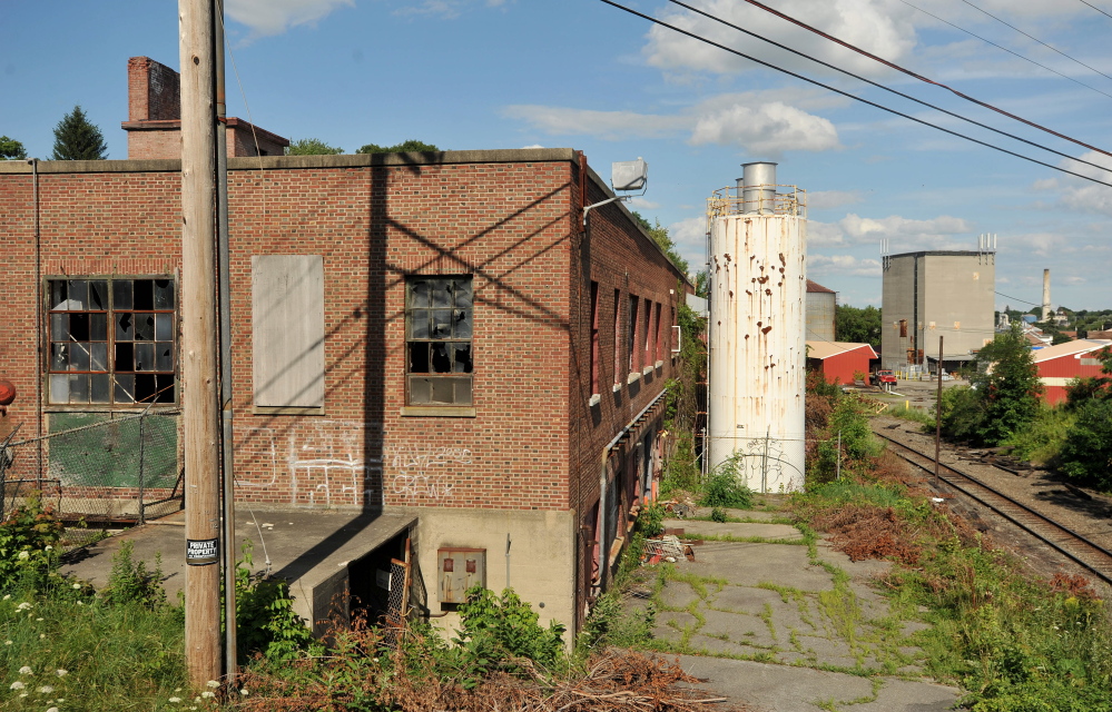 The Harris Bakery building, which once turned out hundreds of loaves of bread and other baked goods, may soon be a center of economic activity. A key element of financing is now in place for the sale of the building to Bragdon Farms as a factory to produce hay fire logs.