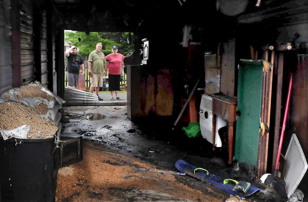 Suspicious fire destroys Skowhegan storage units