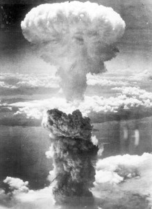 320060_edit_Nagasaki-bomb