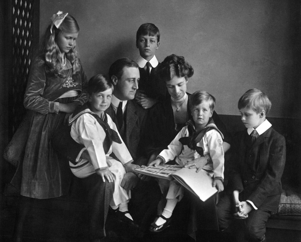 In this June 12, 1919, photo, Franklin and Eleanor Roosevelt pose for a portrait with their children in Washington.