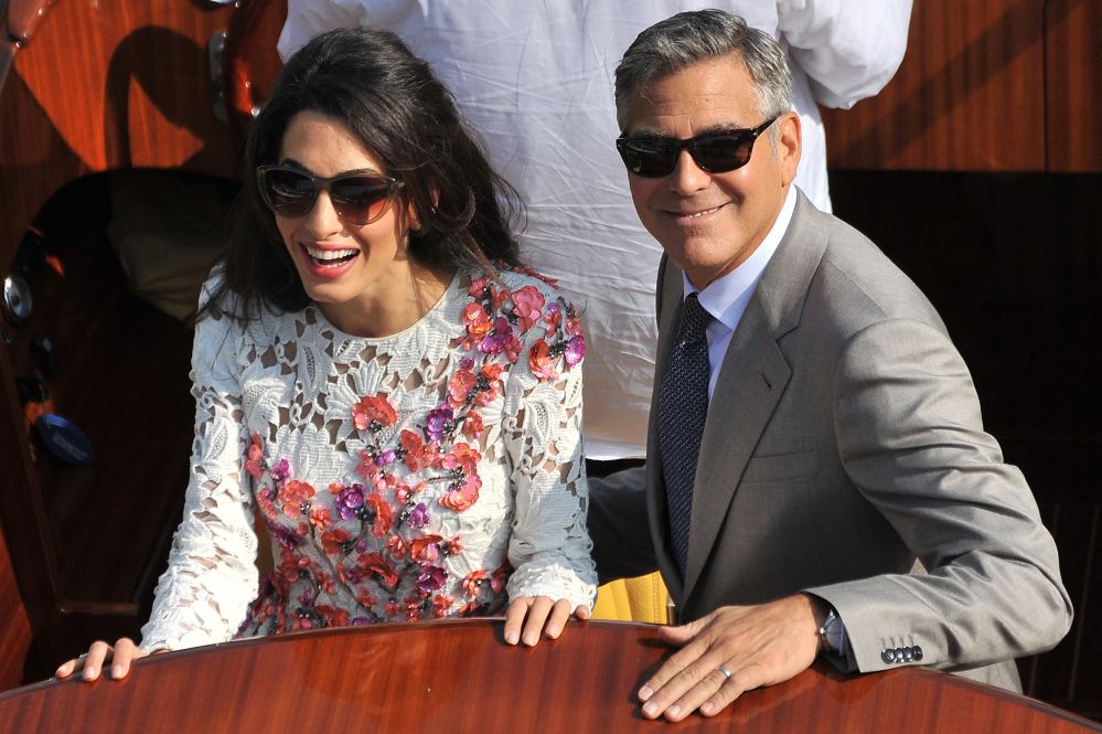 Amal clooney wedding band store