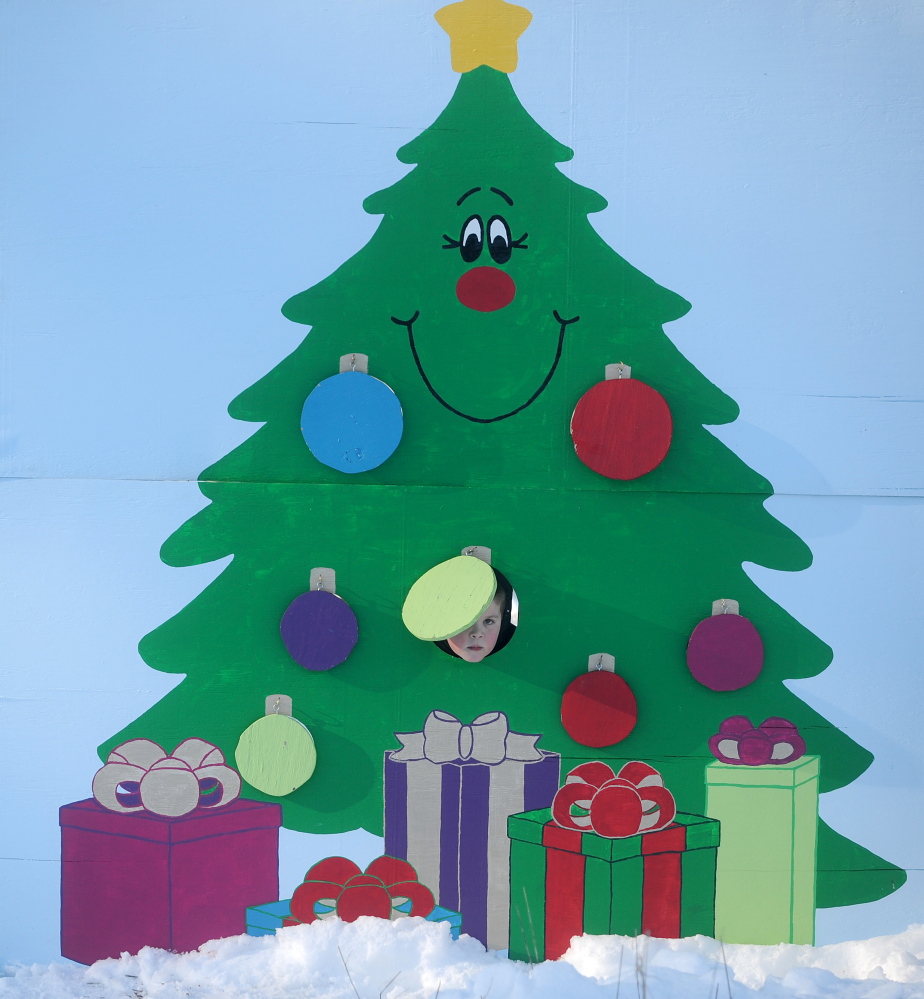 Live Christmas tree tradition alive, well at Norridgewock farm