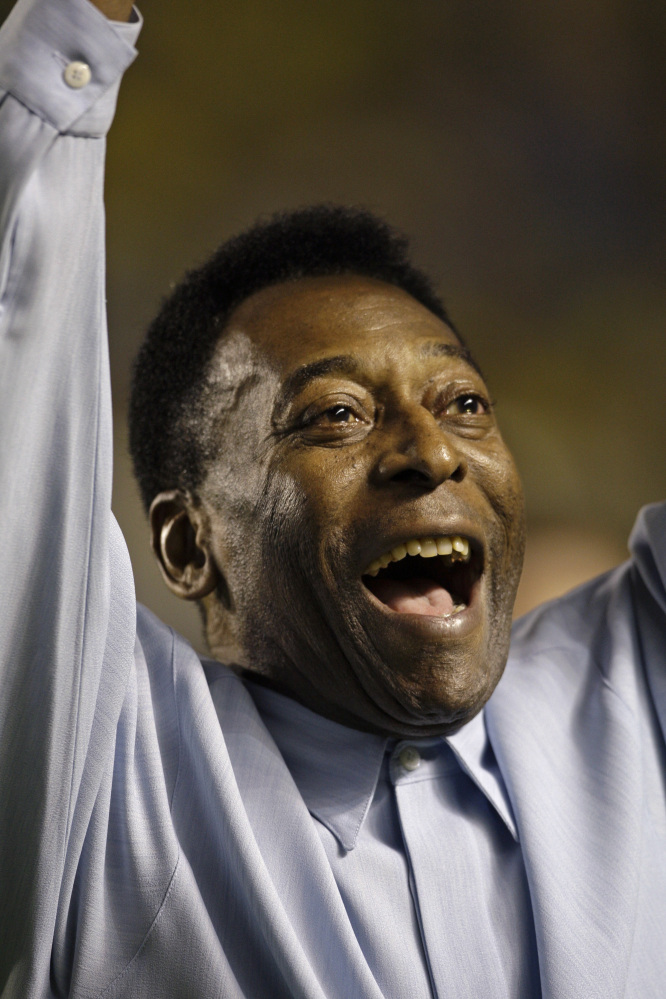 Pele’s condition is continuing to improve and doctors have suspended kidney treatment for the soccer great, a Brazilian hospital said Sunday.