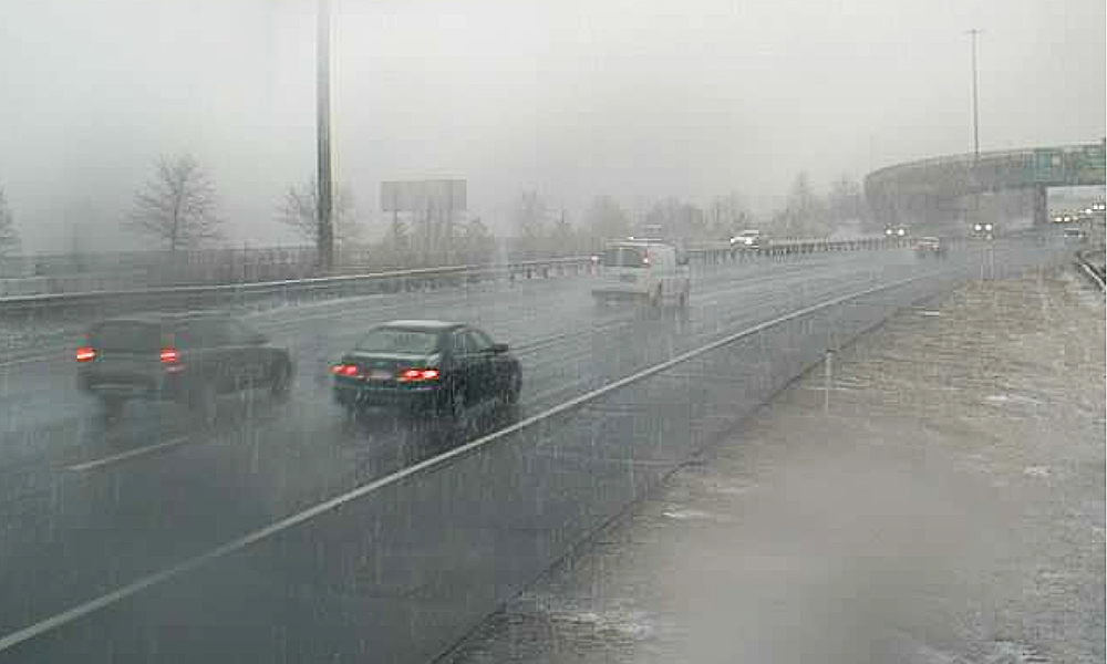 This webcam screen image of conditions on I-295 northbound at 12:31 p.m. Maine Department of Transportation image