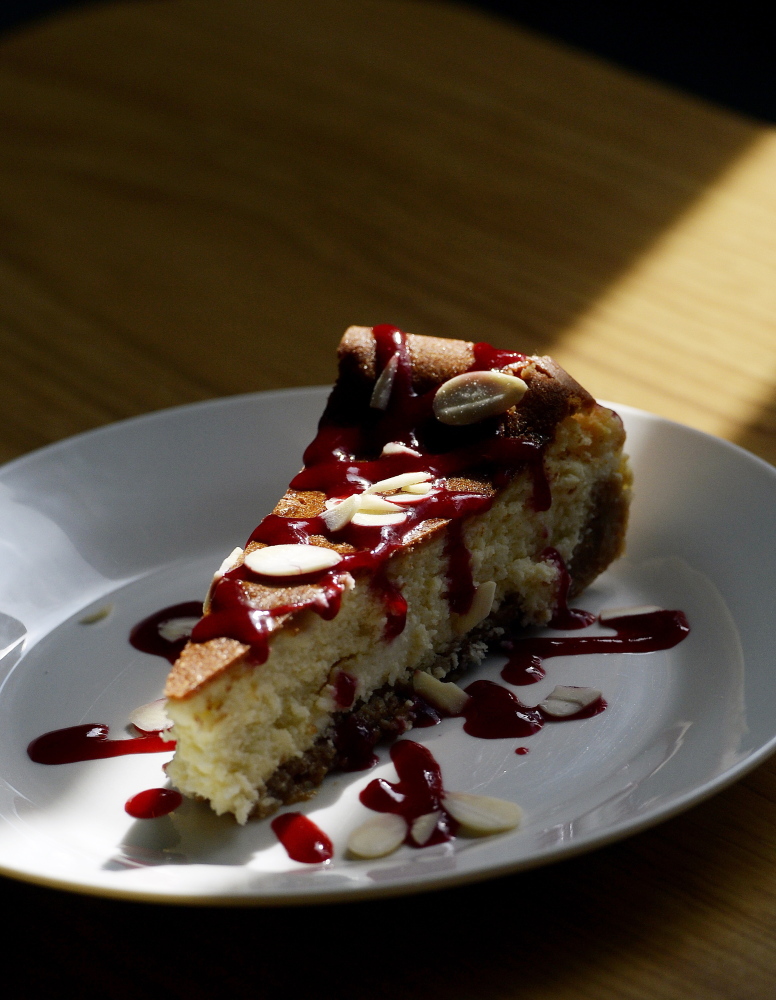 Mascarpone cheesecake with almond graham cracker crust.