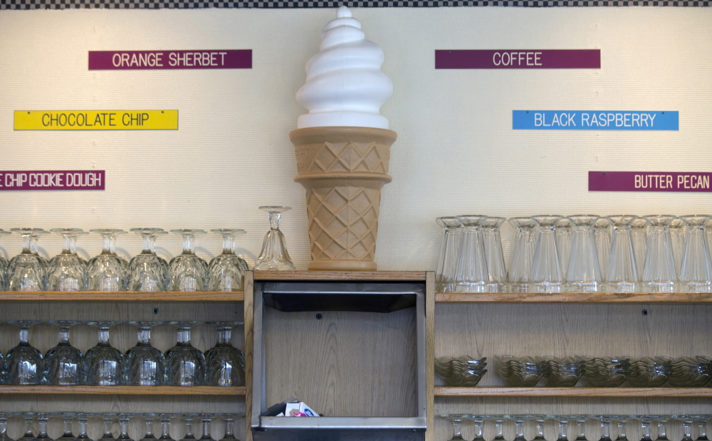 Ice cream dishes are lined up on shelves at Howard Johnson’s restaurant in Lake George, N.Y. The restaurant chain boasted 28 varieties of ice cream and is remembered for its orange sherbet, root beer floats and fried clams.