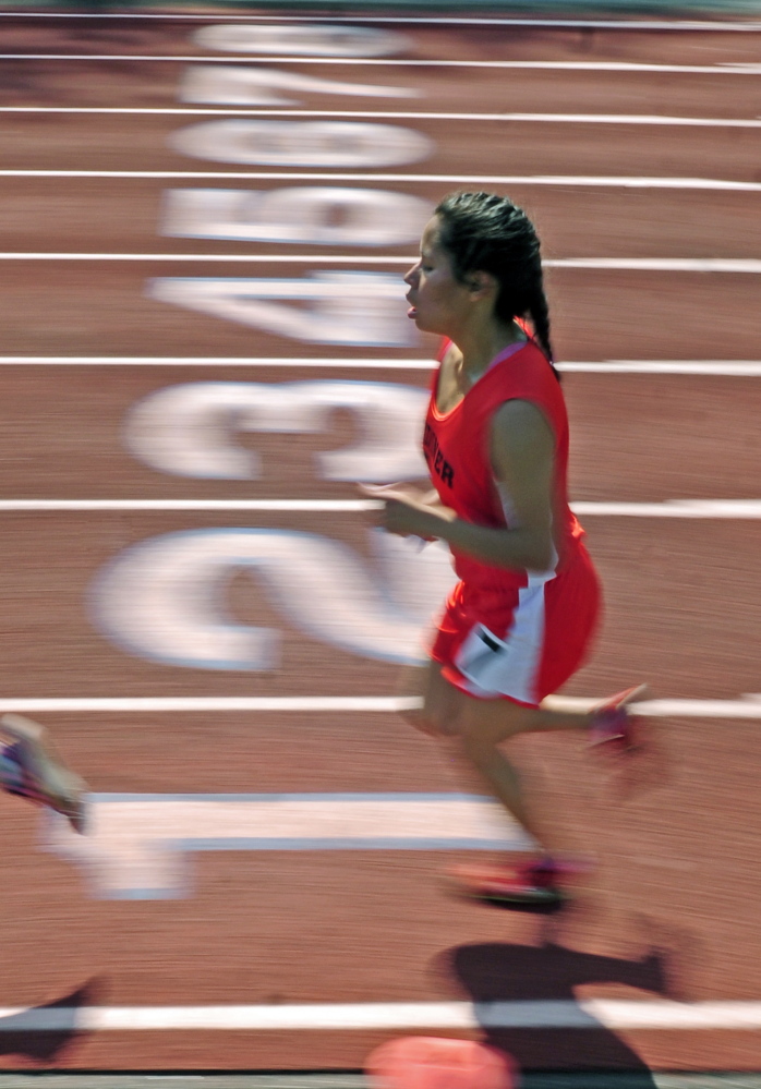 Gardiner’s Sophia Oliveri runs the 3200 meters Saturday during the KVAC track meet.