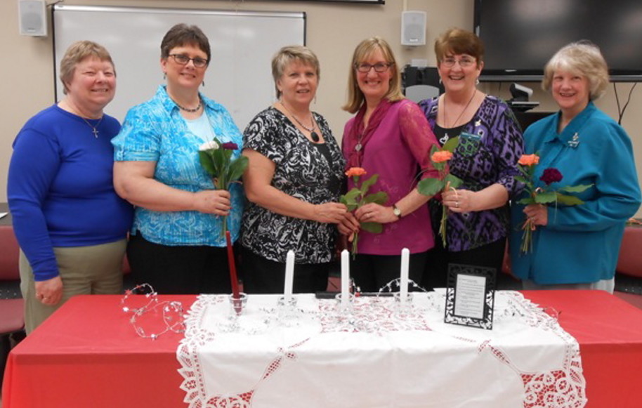 From left are Sharon Judkins, Jan Flowers, Anne Danforth, Cathy Anderson, Sue Staples and Kathy Joyce.