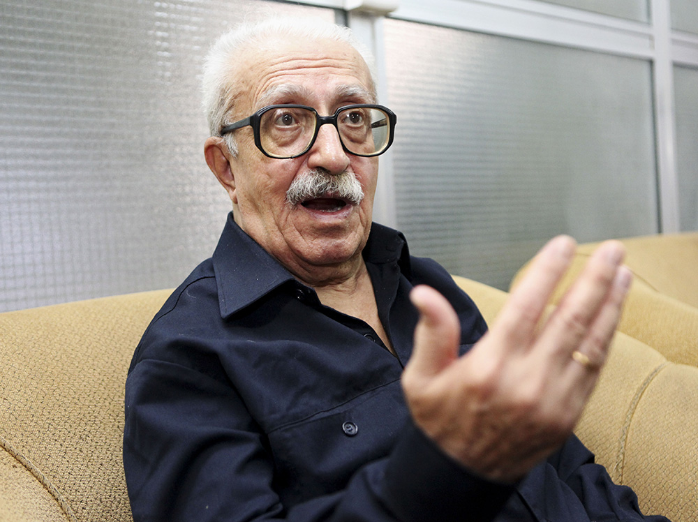 Tariq Aziz speaks to the news media in Baghdad in this Sept. 5, 2010, photo. The Associated Press
