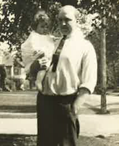 Eugene Thayer, mayor of Waterville in the early 1930s, seen here with his daughter, is the only mayor of the city to die while in office. A plaque dedicating the bridge on Gilman Street to the mayor, recently uncovered after missing for several decades, will be returned to the bridge Sept. 12.