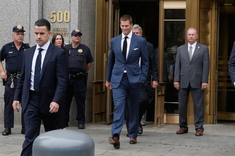 New England Patriots quarterback Tom Brady leaves federal court in New York on Monday. Last-minute settlement talks between lawyers for NFL Commissioner Roger Goodell and Brady have failed, leaving a judge to decide the fate of “Deflategate.”