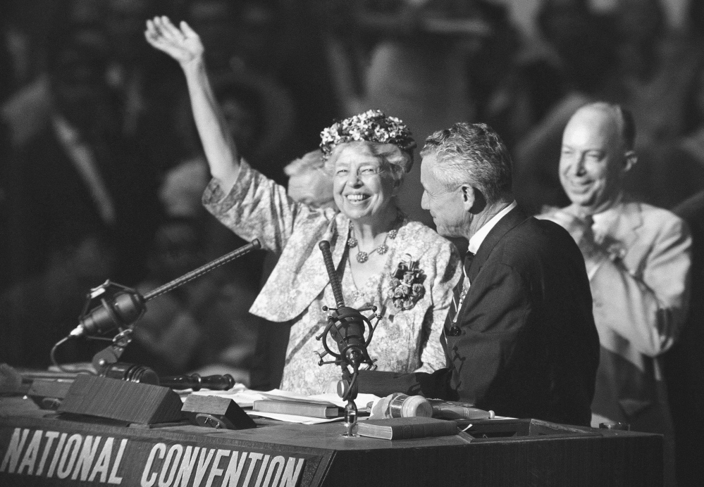 Eleanor Roosevelt waves to the crowd in the Los Angeles Sports Arena in July 1960 during the nomination of Adlai Stevenson as the Democratic Party’s presidential candidate. A poll puts her as the top candidate for the redesigned $10 bill.