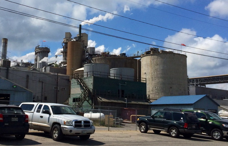 The Androscoggin Mill in Jay shut down the second of two machines over the weekend and has told about 300 workers their last day of work at the mill will be in mid-December.