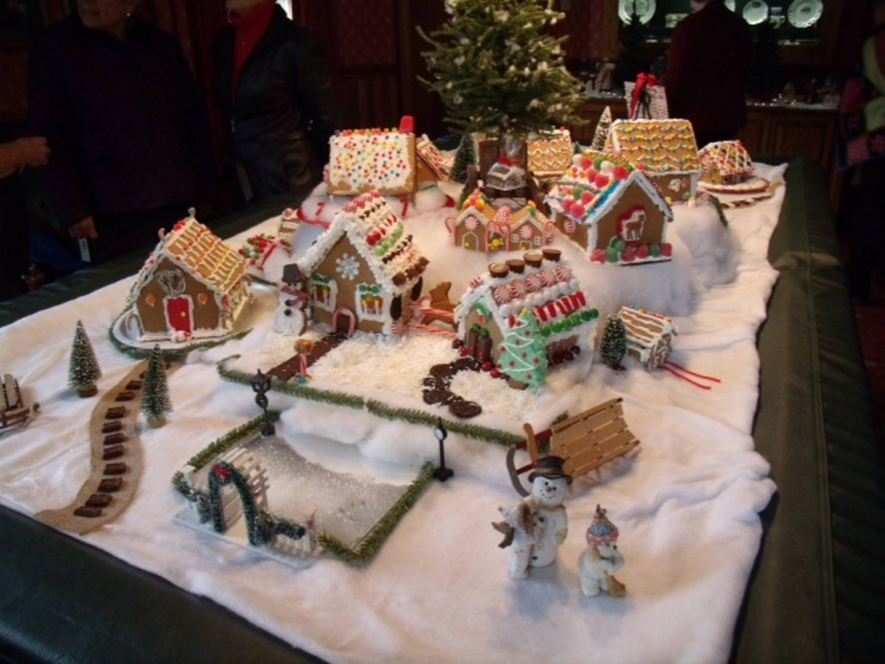The gingerbread houses were decorated by Kennebec Valley Garden Club members and their little helpers.