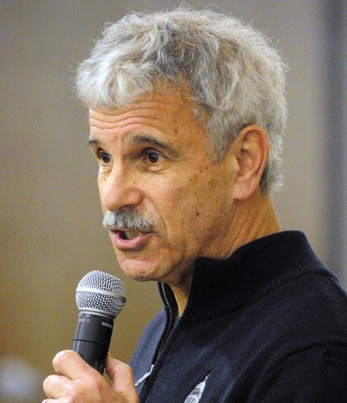 Sen. Roger Katz, R-Augusta, opens a meeting of Riverview staffers and legislators on Tuesday at the University of Maine at Augusta.