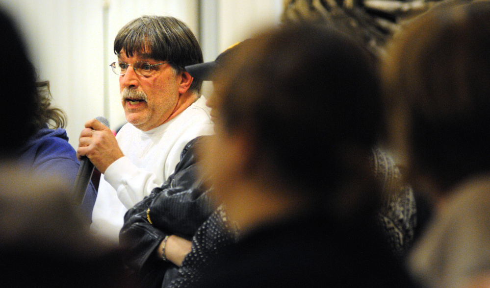Bill White, a mental health worker for 13 years at Riverview Psychiatric Center, speaks Tuesday during a meeting at the University of Maine at Augusta.