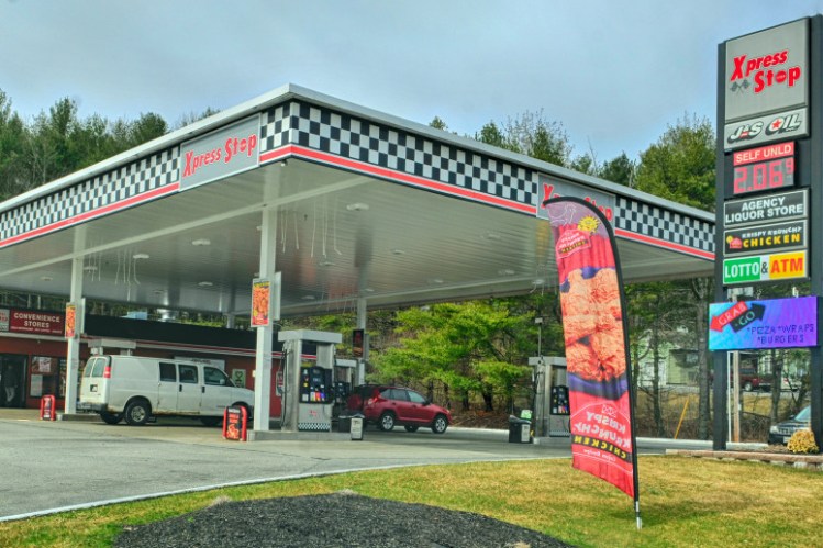 This J&S Oil Xpress Stop in Farmingdale is one of the locations that has been sold to Nouria Energy Corp., based in Worcester, Massachusetts.