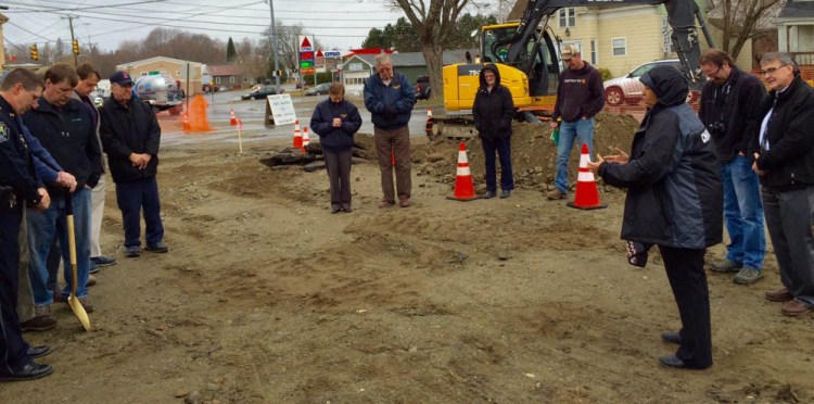 Oakland town officials gather Monday morning for a groundbreaking ceremony to mark the start of construction of a police station.